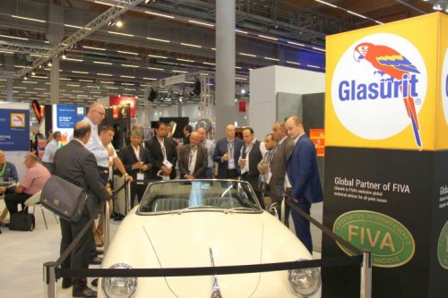 spen prezentcia Glasuritu na vstave Automechanika 2018