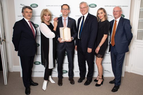 Spoločnosť BASF získala ocenenie Global Purchasing Excellence Award od spoločnosti Jaguar Land Rover (JLR)